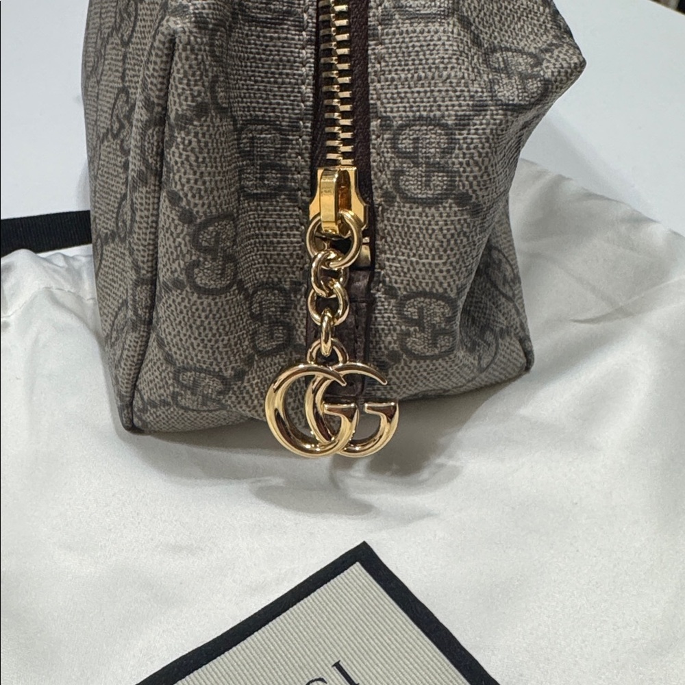 Cosmetic Bag Gucci Ophidia GG Supreme Brown Coated Canvas Large Gold NEW - Picture 3 of 12